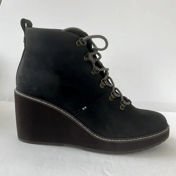 TOMS Women’s Water Resistant Winter Rubber Sole Lace Up Wedge Boots Size 11 New - Picture 3 of 7